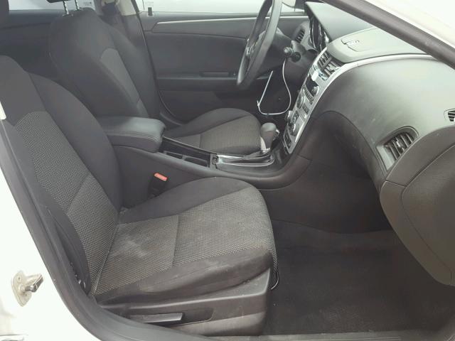 1G1ZC5E19BF388240 - 2011 CHEVROLET MALIBU 1LT თეთრი ფოტო 5