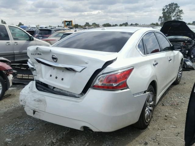 1N4AL3APXFC126209 - 2015 NISSAN ALTIMA 2.5 WHITE photo 4