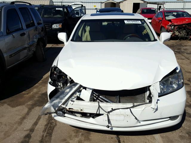 JTHBJ46G372129199 - 2007 LEXUS ES 350 WHITE photo 9