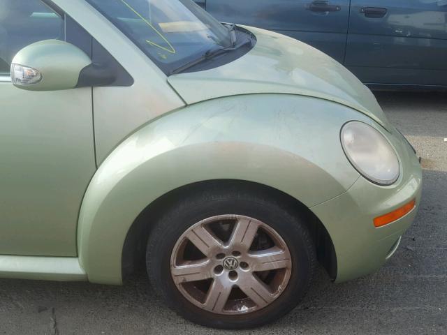 3VWRG31Y77M414499 - 2007 VOLKSWAGEN NEW BEETLE 绿色 照片 9