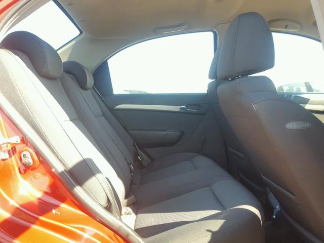 KL1TD56E89B404562 - 2009 CHEVROLET AVEO LS RED photo 6