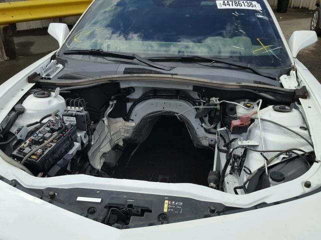 2G1FL1EP1F9801198 - 2015 CHEVROLET CAMARO ZL1 白色 照片 7