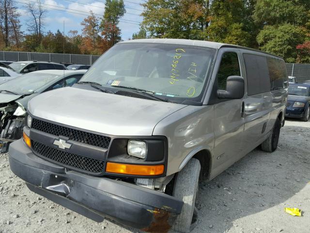 1GAHG39U631228131 - 2003 CHEVROLET EXPRESS G3 GOLD photo 2