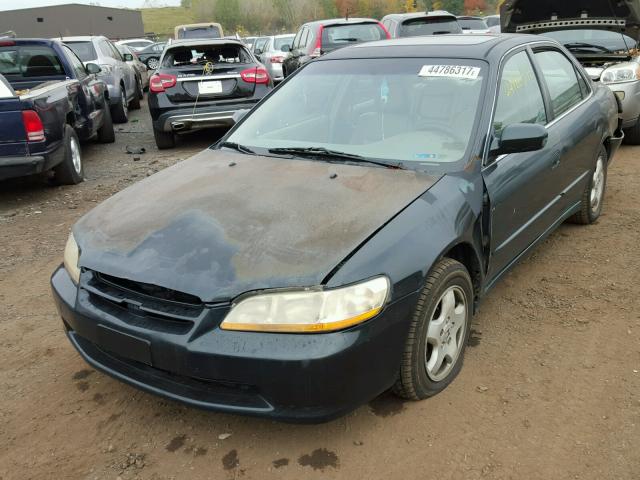 1HGCG1656WA059141 - 1998 HONDA ACCORD EX GREEN photo 2