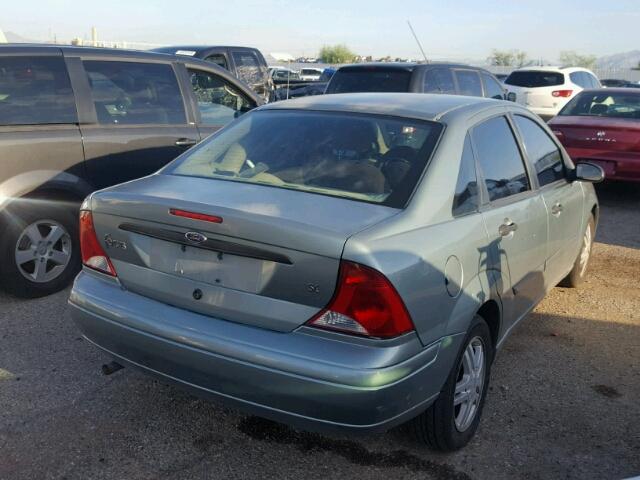 1FAFP34374W114419 - 2004 FORD FOCUS SE C GREEN photo 4