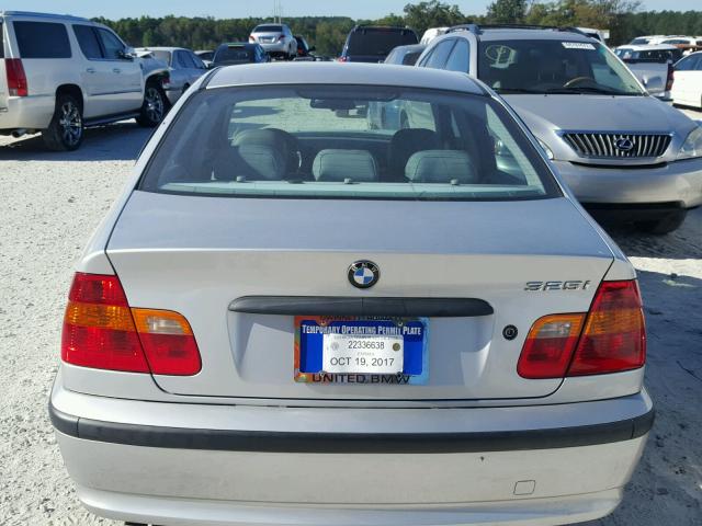 WBAET374X3NJ34591 - 2003 BMW 325 SILVER photo 10