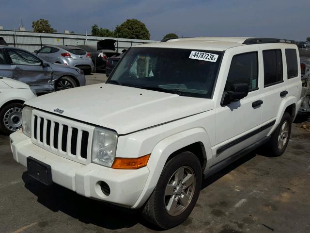 1J8HH48N26C340043 - 2006 JEEP COMMANDER თეთრი ფოტო 2
