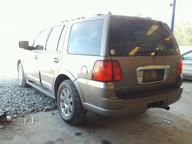 5LMFU27R63LJ32142 - 2003 LINCOLN NAVIGATOR GRAY photo 3