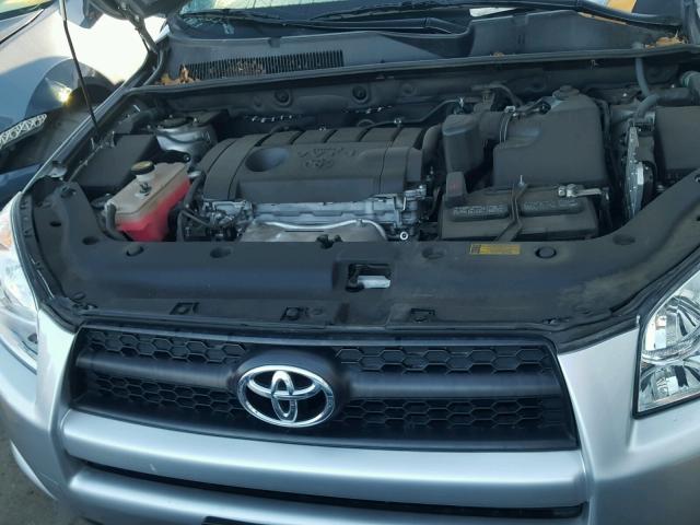 2T3ZF4DV2BW089460 - 2011 TOYOTA RAV4 SILVER photo 7