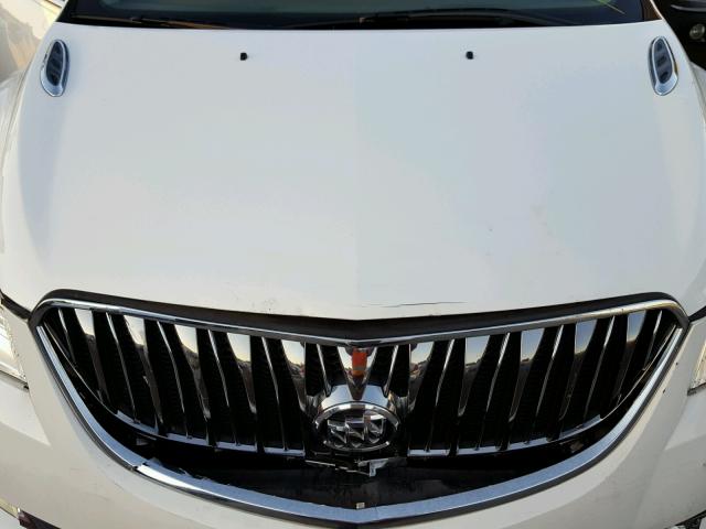 5GAKRAKD3EJ247066 - 2014 BUICK ENCLAVE WHITE photo 7