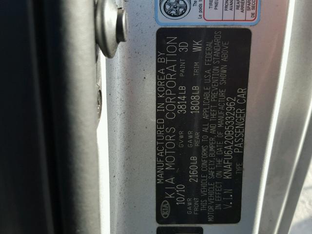 KNAFU6A20B5332962 - 2011 KIA FORTE EX SILVER photo 10