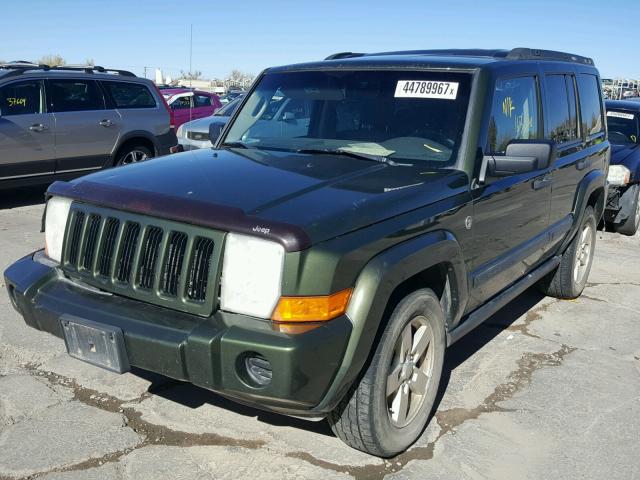 1J8HG48N06C310641 - 2006 JEEP COMMANDER GREEN photo 2