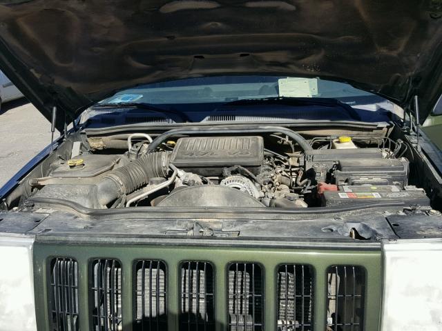 1J8HG48N06C310641 - 2006 JEEP COMMANDER GREEN photo 7
