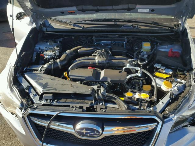 JF2GPANC0H8243129 - 2017 SUBARU CROSSTREK GRAY photo 7