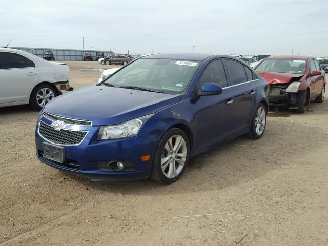 1G1PG5SB6D7205608 - 2013 CHEVROLET CRUZE LTZ BLUE photo 2