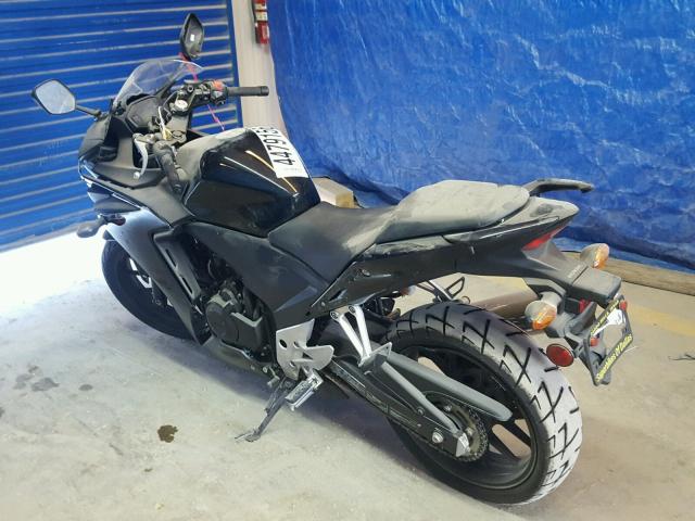 MLHPC4469F5200332 - 2015 HONDA CBR500 R BLACK photo 3