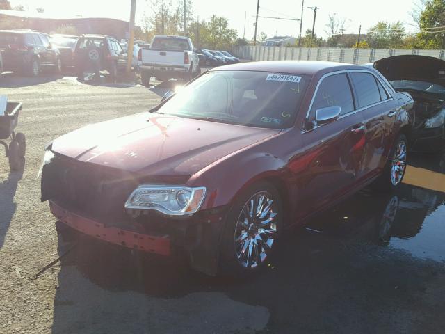 2C3CCAAG0EH329827 - 2014 CHRYSLER 300 RED photo 2