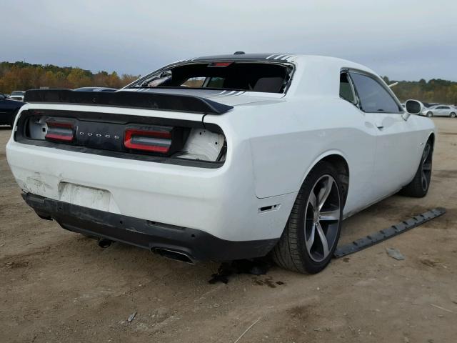 2C3CDZAT2FH782955 - 2015 DODGE CHALLENGER WHITE photo 4