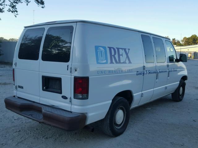 1FTRE14262HA83478 - 2002 FORD ECONOLINE WHITE photo 4