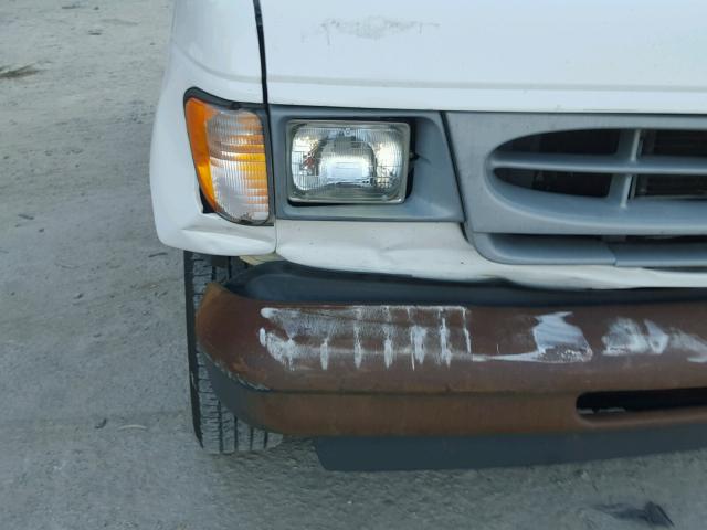 1FTRE14262HA83478 - 2002 FORD ECONOLINE WHITE photo 9