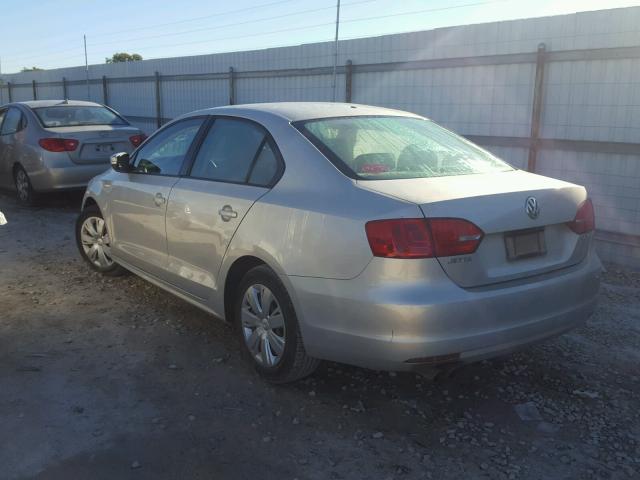 3VWBX7AJ6BM108219 - 2011 VOLKSWAGEN JETTA SILVER photo 3