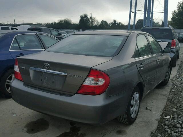 4T1BE32K42U574814 - 2002 TOYOTA CAMRY LE GRAY photo 4