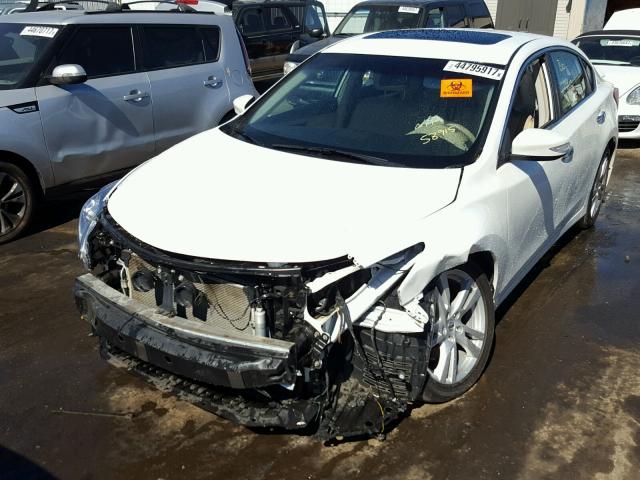 1N4BL3AP1DC238477 - 2013 NISSAN ALTIMA WHITE photo 2