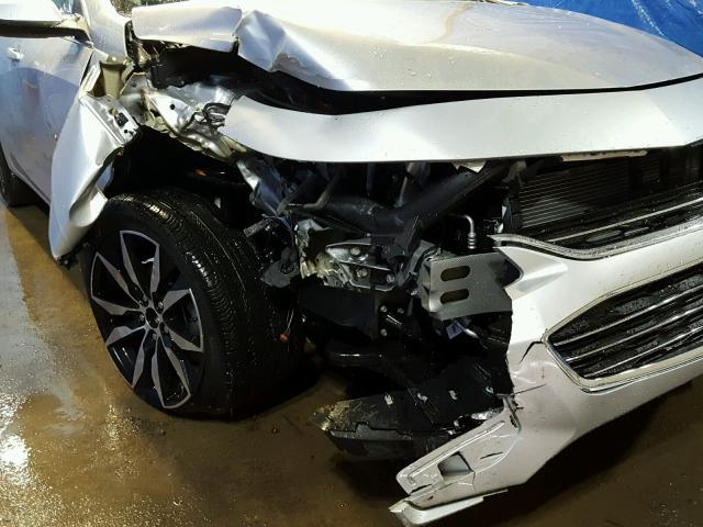 1G1ZE5ST2HF272824 - 2017 CHEVROLET MALIBU LT Gümüş foto 9