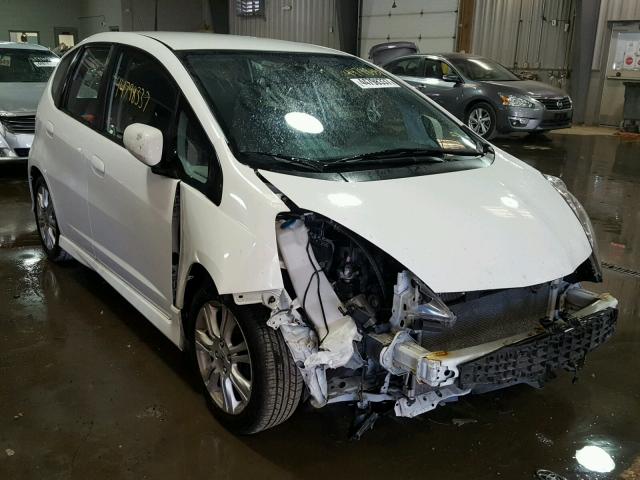 JHMGE8H48AC020517 - 2010 HONDA FIT SPORT WHITE photo 1