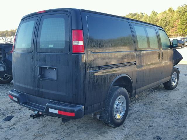 1GCWGFCA6E1168899 - 2014 CHEVROLET EXPRESS G2 BLACK photo 4