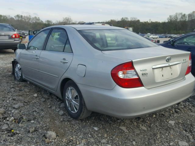 4T1BE32K53U721465 - 2003 TOYOTA CAMRY LE 银色 照片 3
