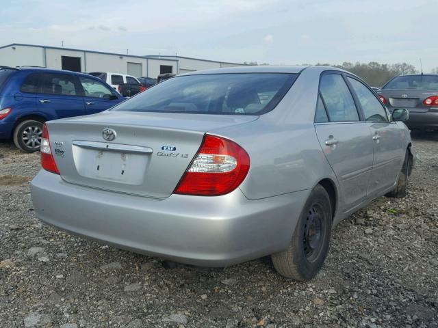 4T1BE32K53U721465 - 2003 TOYOTA CAMRY LE SILVER photo 4