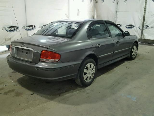 KMHWF25S04A017097 - 2004 HYUNDAI SONATA GRAY photo 4