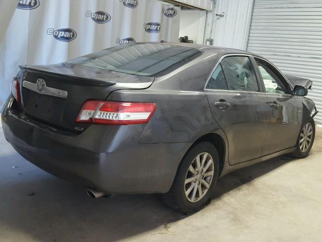 4T4BF3EK4BR178865 - 2011 TOYOTA CAMRY CHARCOAL photo 4