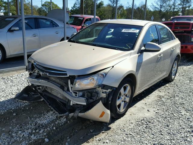 1G1PE5S9XB7262796 - 2011 CHEVROLET CRUZE LT GOLD photo 2