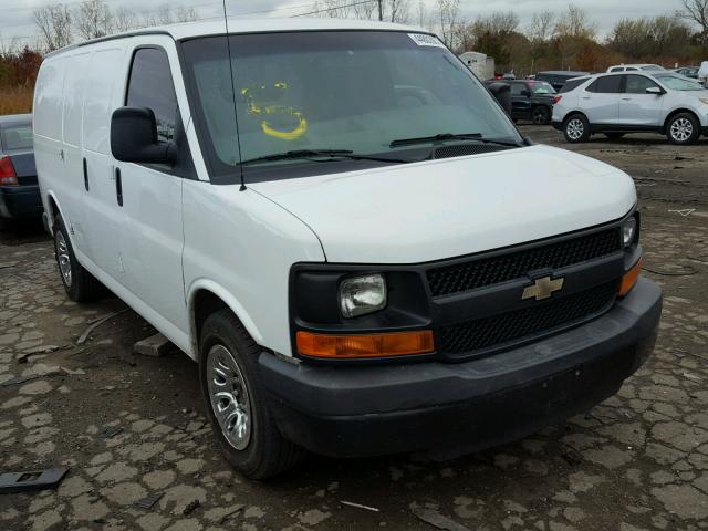 1GCSGAFX9C1104631 - 2012 CHEVROLET EXPRESS G1 WHITE photo 1