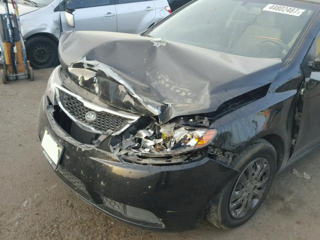 KNAFU4A24C5578046 - 2012 KIA FORTE EX BLACK photo 9