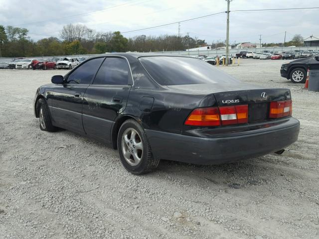 JT8BF28G8W0144830 - 1998 LEXUS ES 300 BLACK photo 3