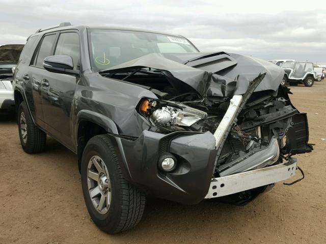 JTEBU5JR6G5327048 - 2016 TOYOTA 4RUNNER GRAY photo 1