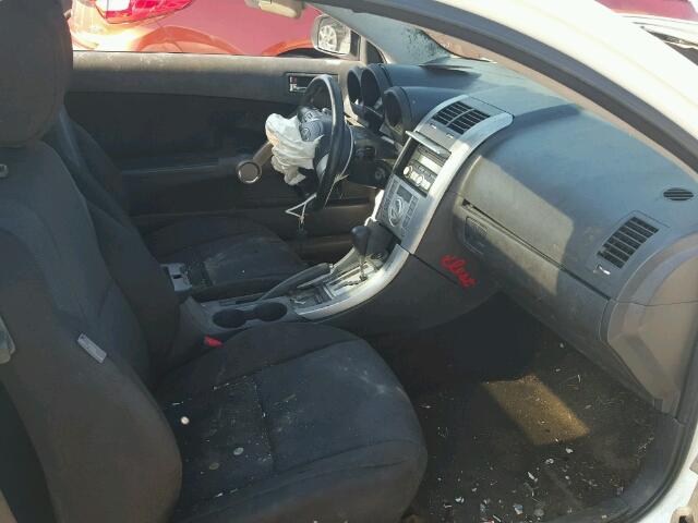 JTKDE3B77A0308307 - 2010 TOYOTA SCION TC 白色 照片 5