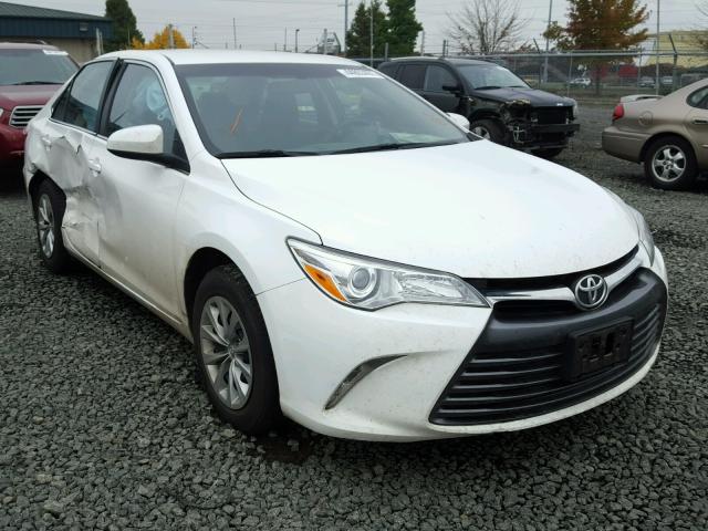 4T4BF1FK6GR530421 - 2016 TOYOTA CAMRY WHITE photo 1