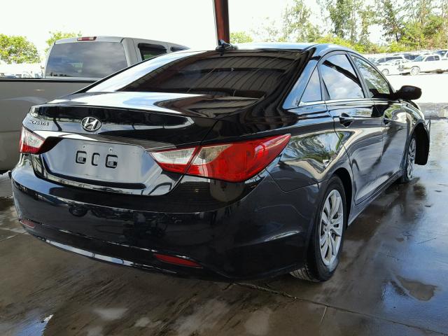 5NPEB4AC9CH455887 - 2012 HYUNDAI SONATA BLACK photo 4