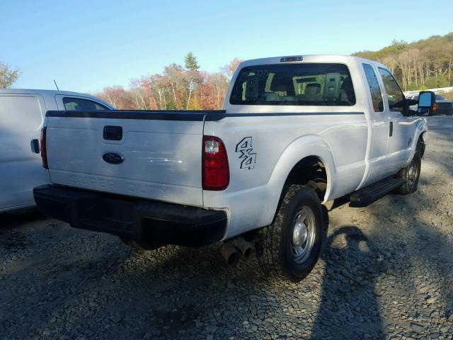 1FT8X3BT4EEB72551 - 2014 FORD F350 SUPER WHITE photo 4