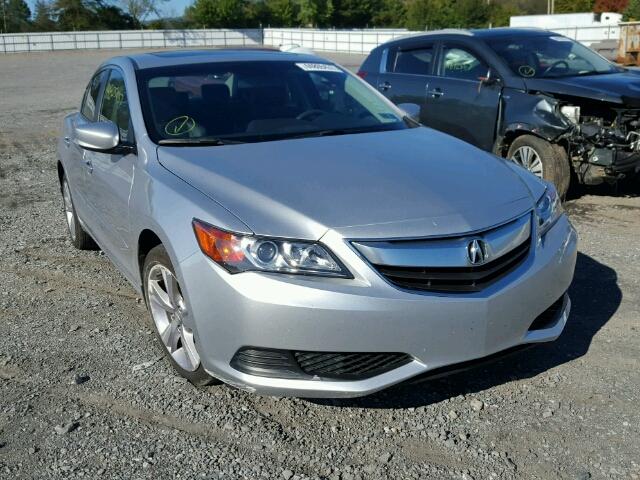 19VDE1F31EE010537 - 2014 ACURA ILX 20 SILVER photo 1