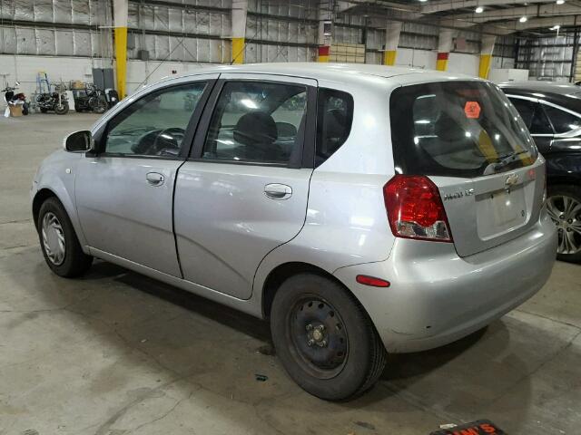 KL1TD62665B327169 - 2005 CHEVROLET AVEO BASE Արծաթագույն լուսանկար 3