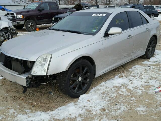 1G6DW677970118244 - 2007 CADILLAC STS SILVER photo 2
