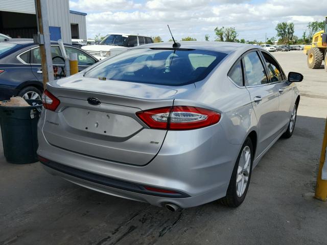 3FA6P0H75ER137617 - 2014 FORD FUSION SE SILVER photo 4