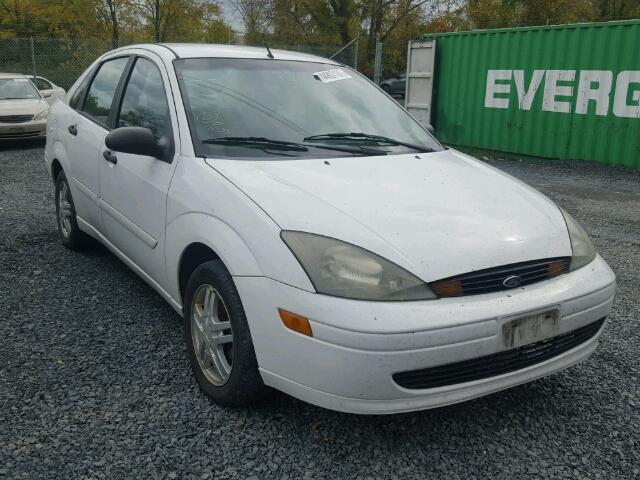 1FAFP34P43W286828 - 2003 FORD FOCUS SE WHITE photo 1