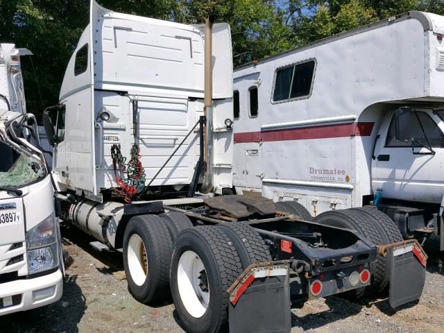 4V4NC9TH9DN567470 - 2013 VOLVO VN VNL WHITE photo 3