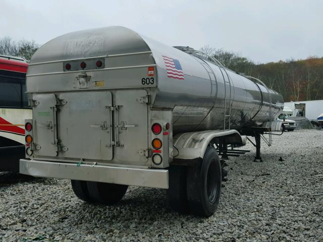 2000 - 1971 TANK TRAILER GRAY photo 4